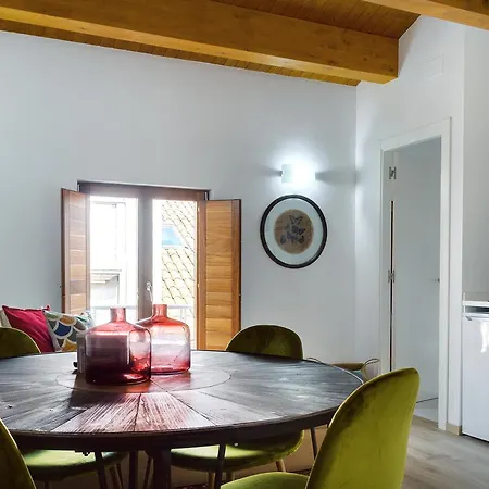Numa Rua Travesa Apartment *